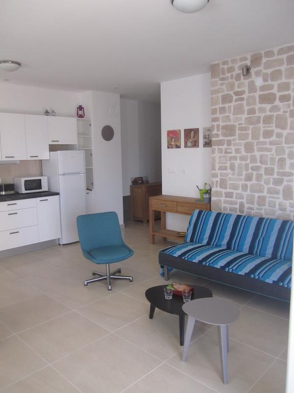 Apartments Jela Rogoznica  Pokoj fotografie